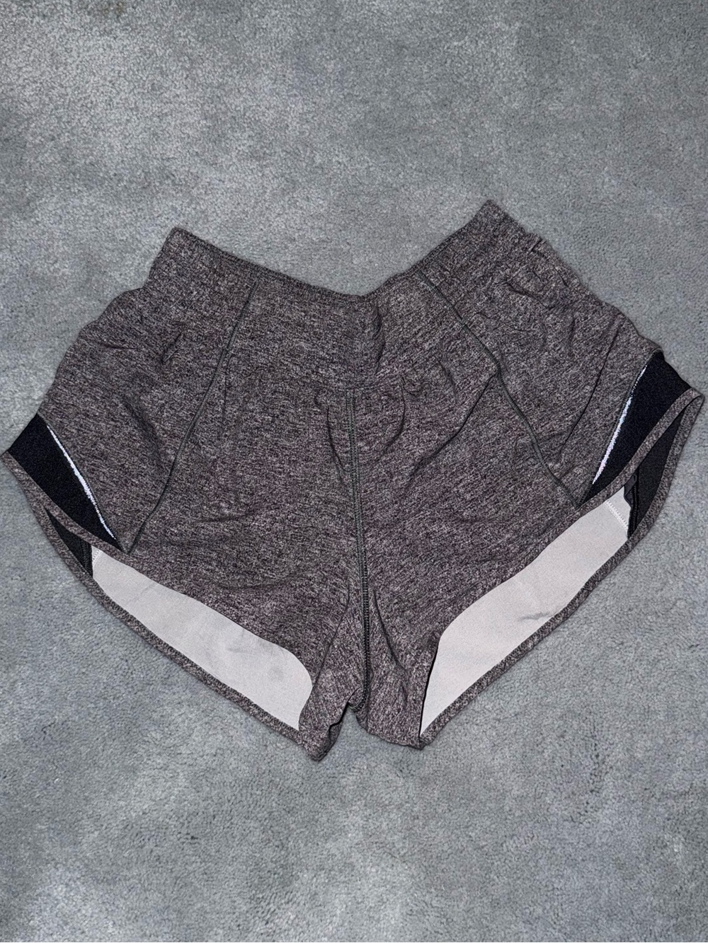 lululemon athletica Hotty Hot 2.5” Gray Marled Shorts
